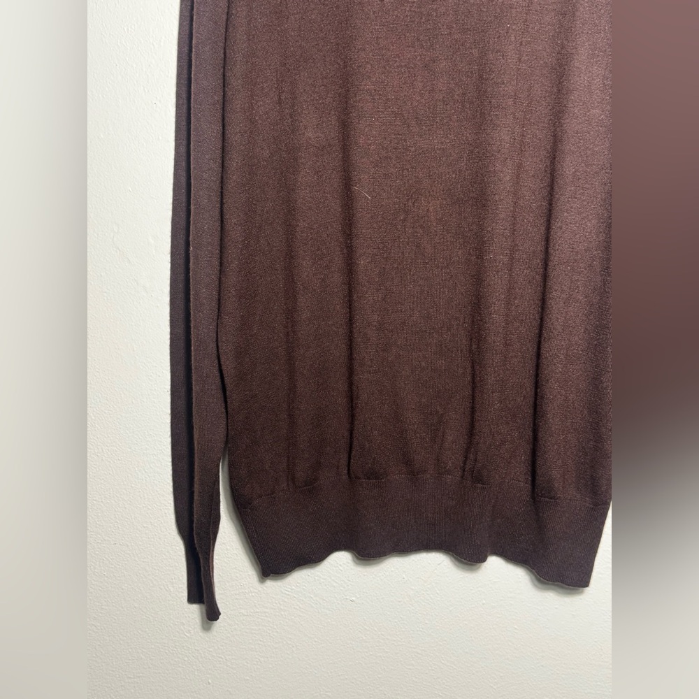 Nieman Marcus Exclusive Men's Classic silk cashmere Crewneck Sweater - Brown - Picture 3 of 11